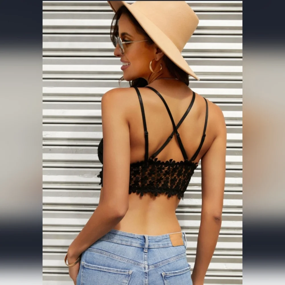 Lace Floral Crochet Strap Bralette - Picture 2 of 9